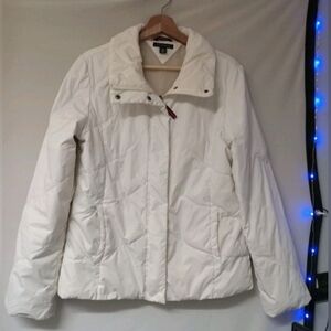 Tommy Hilfiger Women's Cream Puffer Jacket